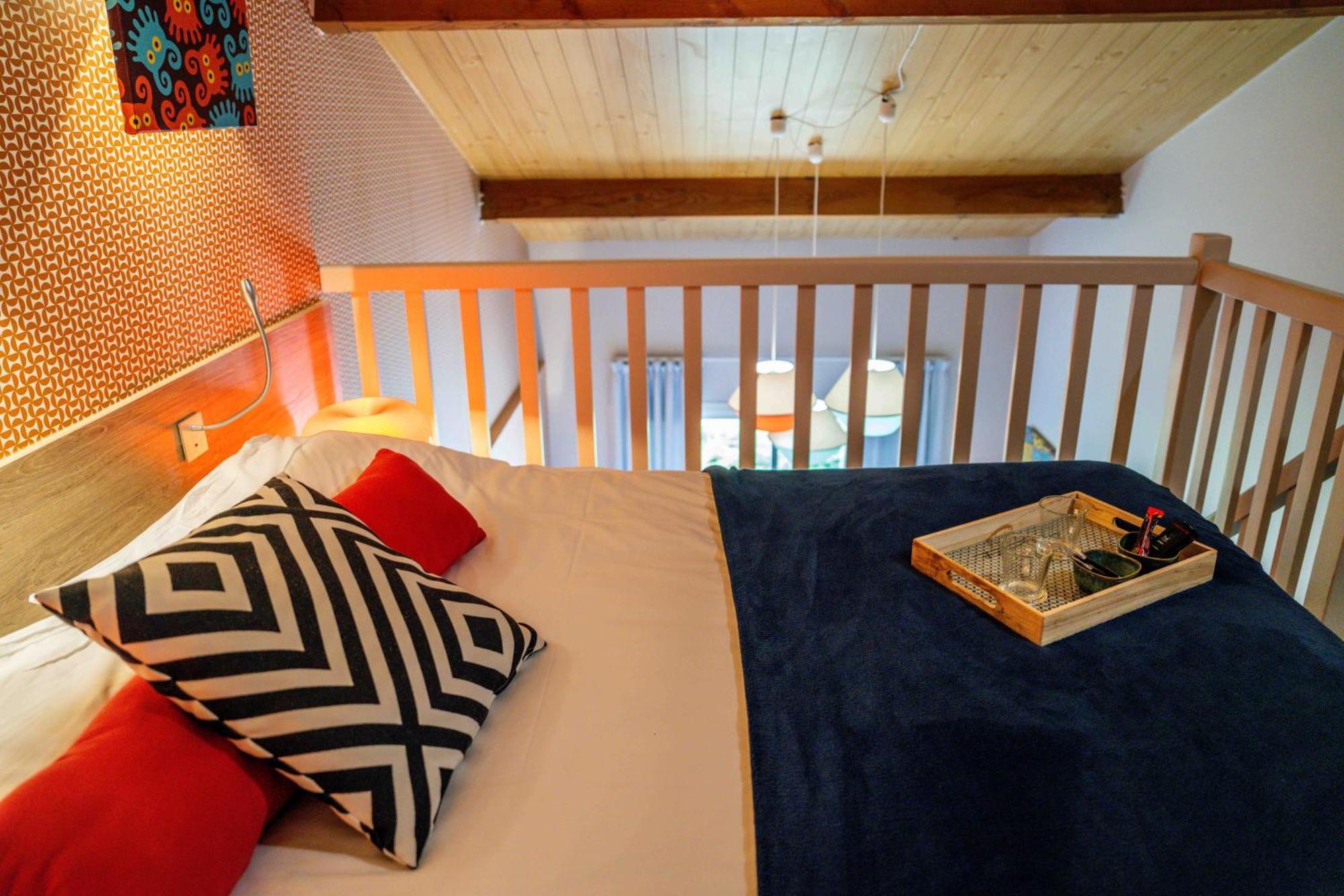 Logis Hotel & Restaurant Ludik Bergerac Buitenkant foto